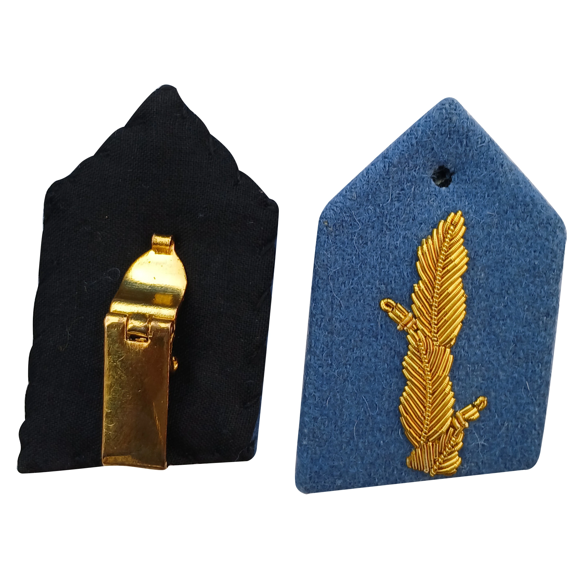 Gorget Collar